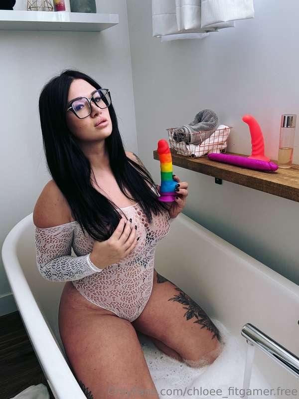  JUST DID IT 🌈 New solo ce soir 18:00 👅 Anal, DP, Sucking, O..