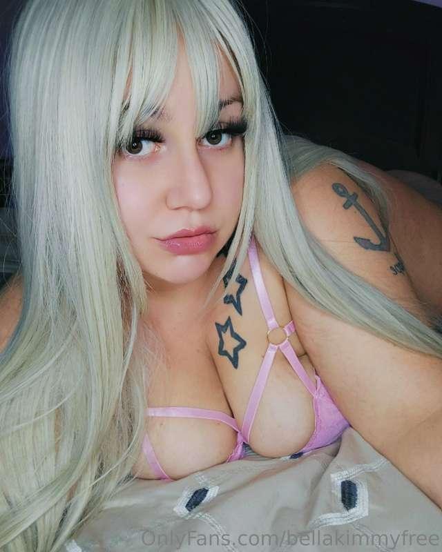 Je publie à chaque jours sur mon VIP ⭐️🩷 
@bellakimmy