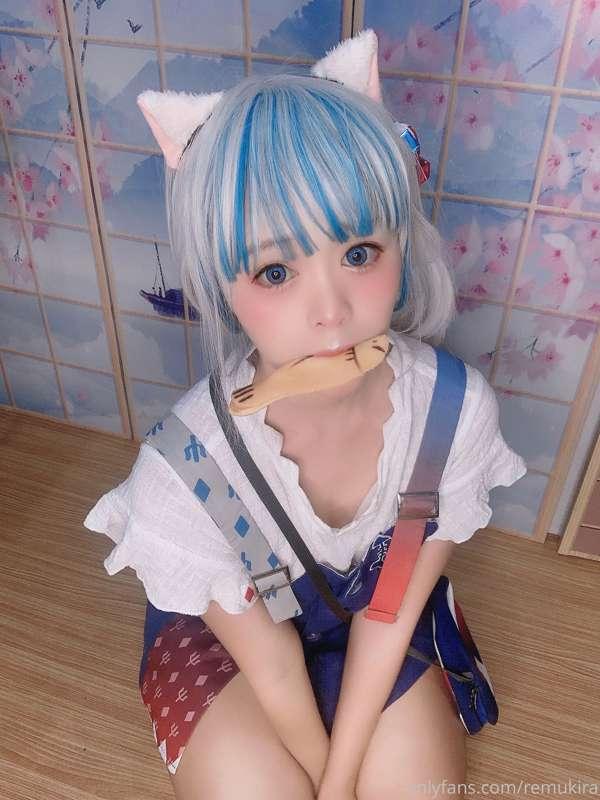 Shark~!! Meow🐱
รับการโจมตีของฉลามซะ