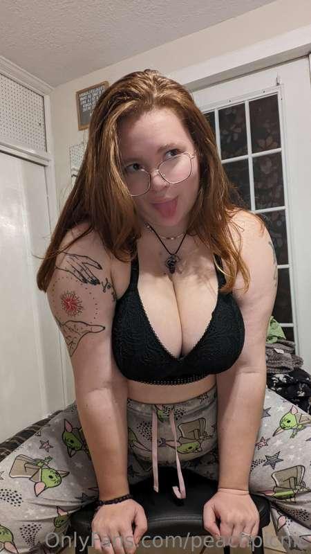 just a little pajama shot from last night!! how are we all d..