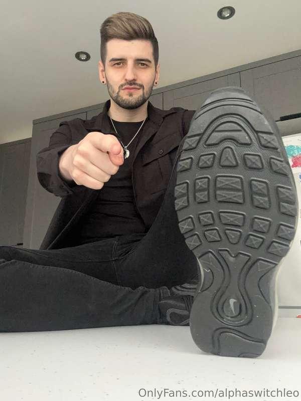 All in black n ready for you to lick my soles of my trainer ..