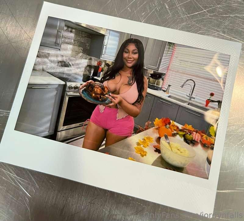 NEW REALITY KINGS SCENE W ADVOREE 💦🫣 
GO WATCH AND RATE IT F..