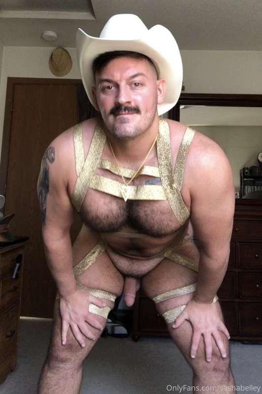 I hope y’all like my costumes, cuz I like dressing up 🤠