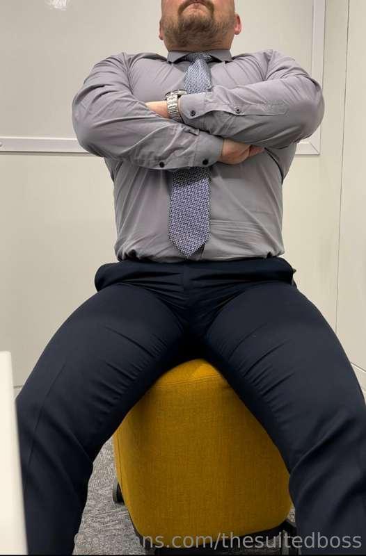thesuitedboss image #1