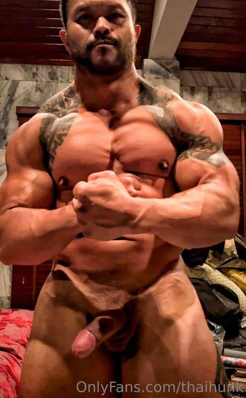 Holiday pumped😈