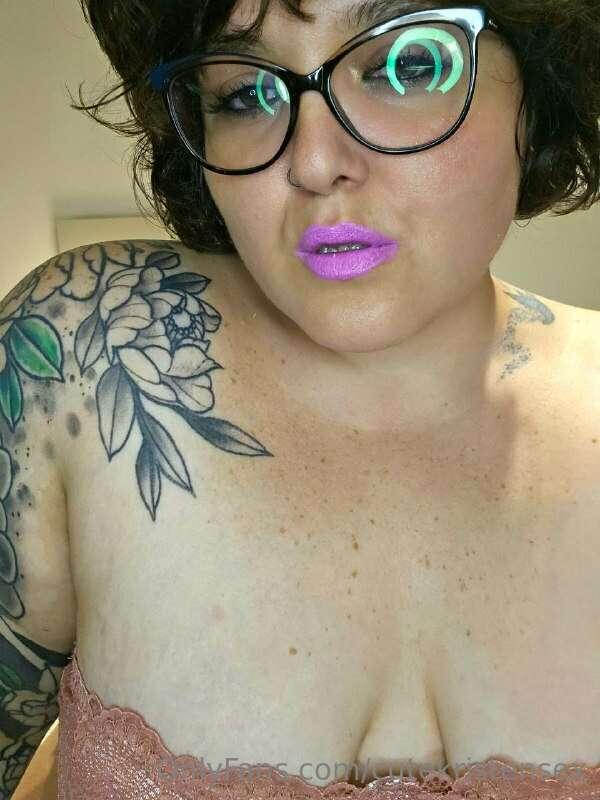 🌸 @sweetfatbottomed 🌸
💵 @sweetfatbottomedvip 💵

✨I'm FAT MIL..