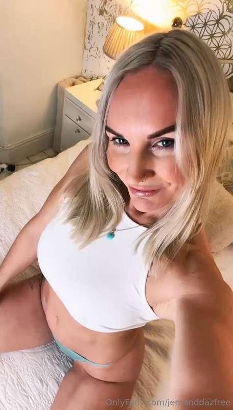 I’ll be online tonight on my vip page. Come and chat with me..