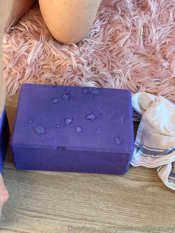 This happened at yoga today 😳💦Would you help me clean it up?