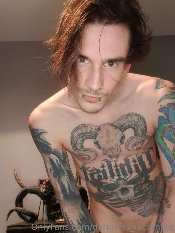 Testing the new ring light. Expect better lighting and angle..