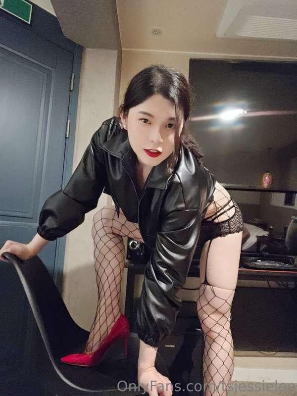 Some extra photos!
추가사진 두장 히히