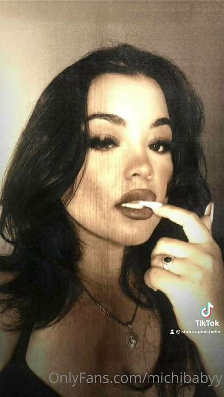 would you be in front or behind the camera..👀💞