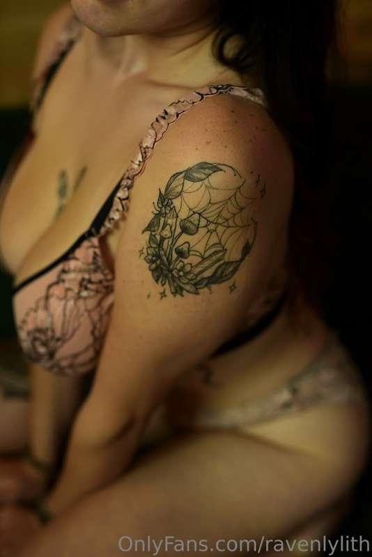 peek of the peony set, another thing to be thankful for this..