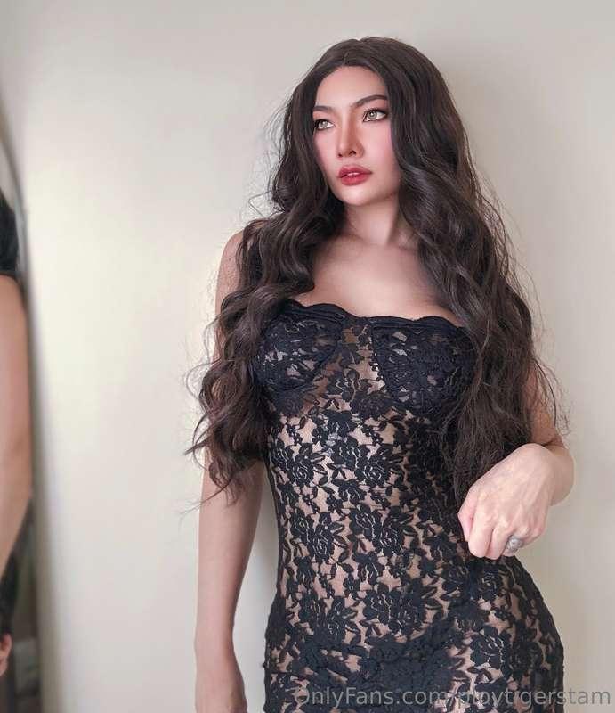 ploytigerstam image #0