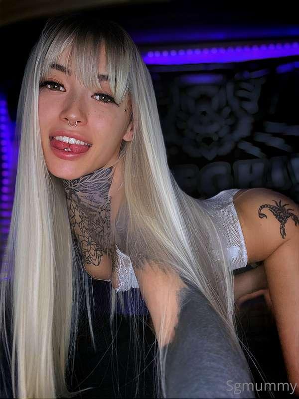 Now I’m doing custom videos alone or fucking and sucking a b..