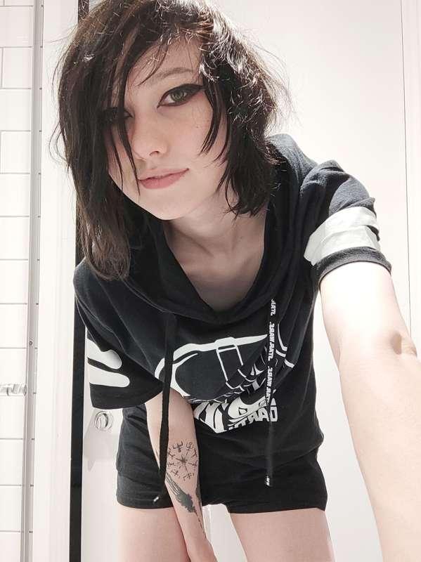 little_emo_kitten image #5