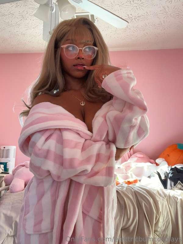 I love this robe