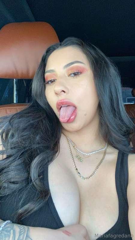 my tongue is magical 👅🍆💦