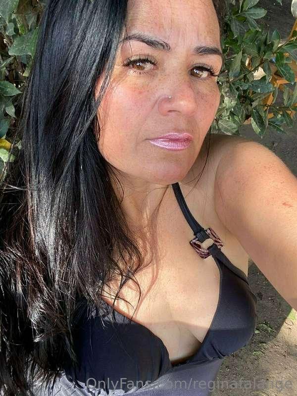 Free free 💕 Subscribe to my profile to have fun 🥂 Custom vid..