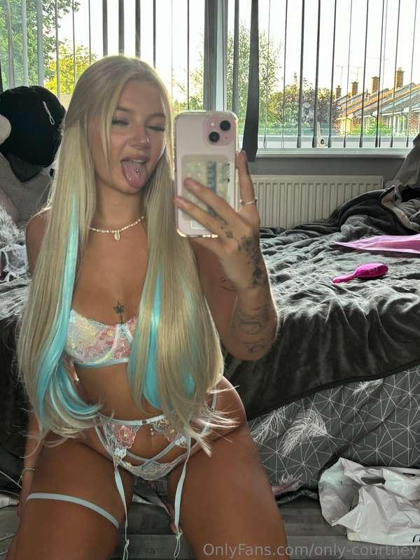 come chat to me :) 