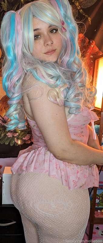 hollieboo image #1