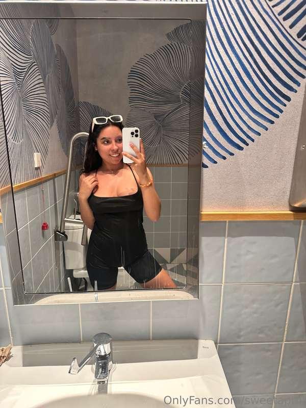 I have a nicer photo if you contribute I'll send it to you 🤭..