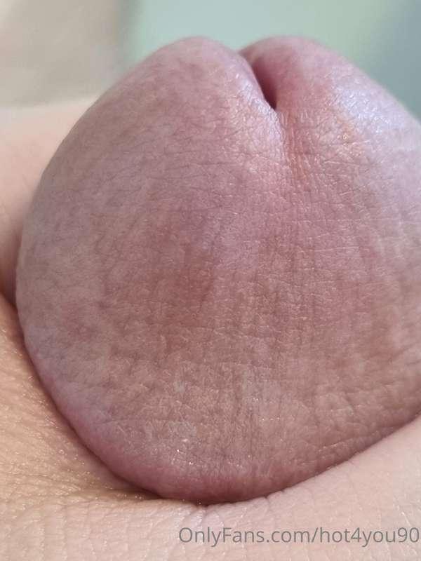 Just the tip... tip for more to your dm.

The amount you tip..
