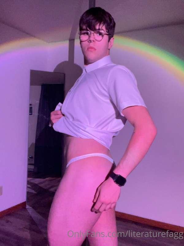 Is this business casual?👨🏻‍💼🗄