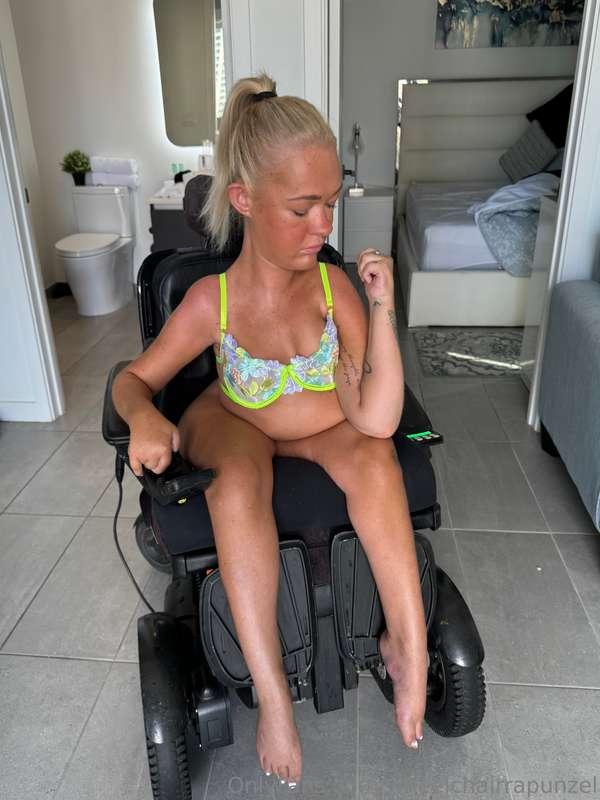 Want me to take it off 🥵😈