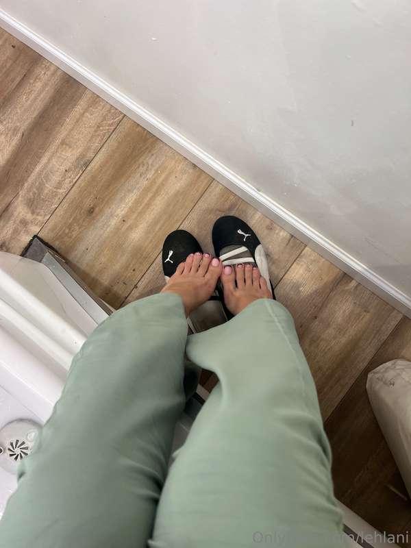 More 🥵🩷👀 need them worshipped now 