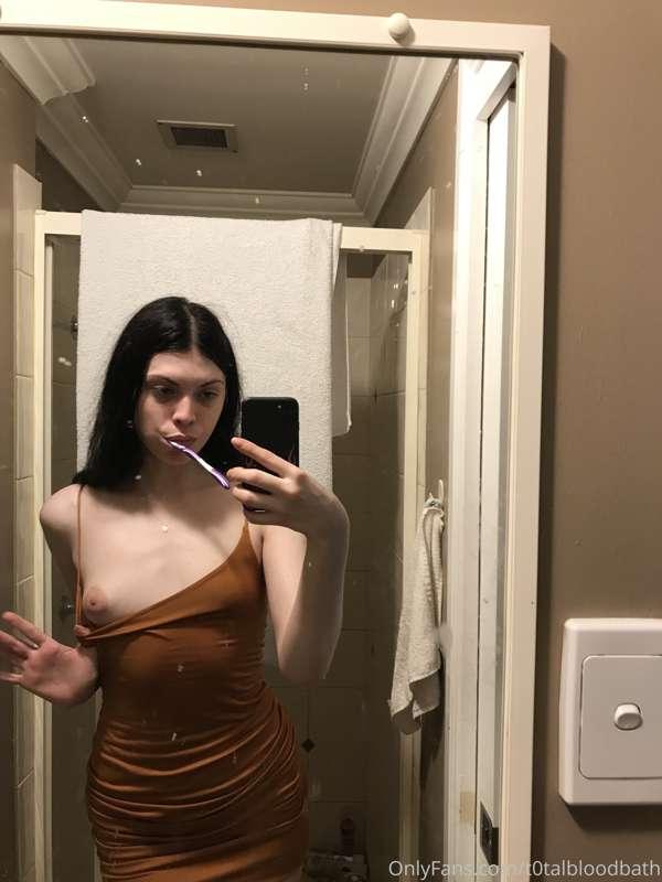 morning wood pt 2 🥰
don’t forget to brush your teeth, mornin..
