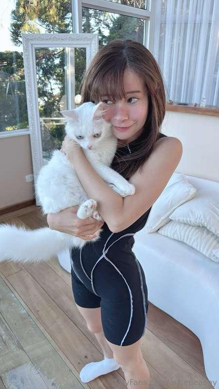 If you don’t know this white fluffy ball, she’s the most bea..
