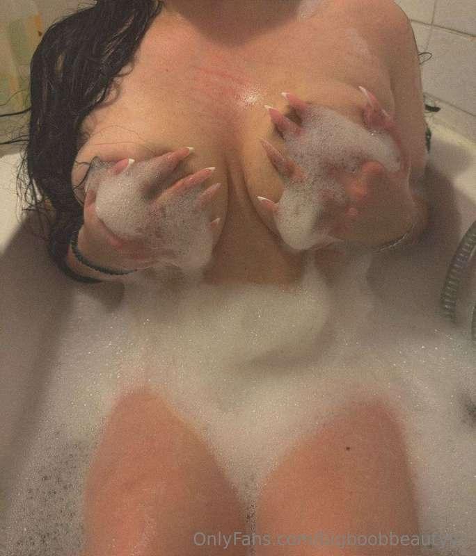 I was just in the shower😈I thought you might like to see my ..