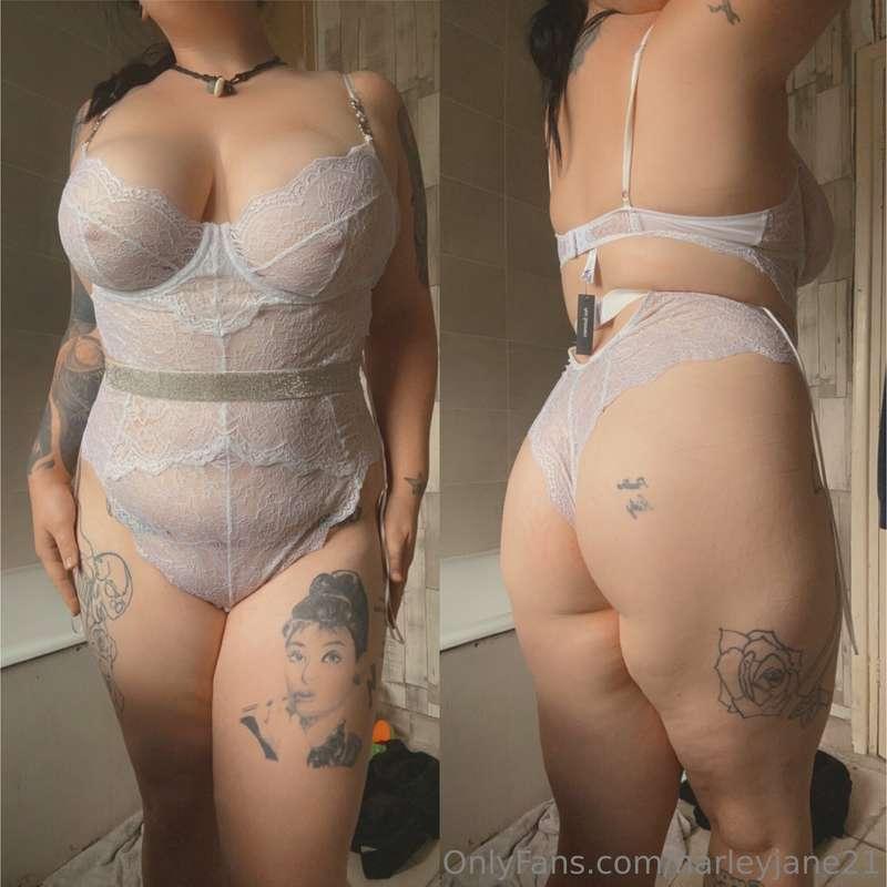 Wedding lingerie sorted 👅