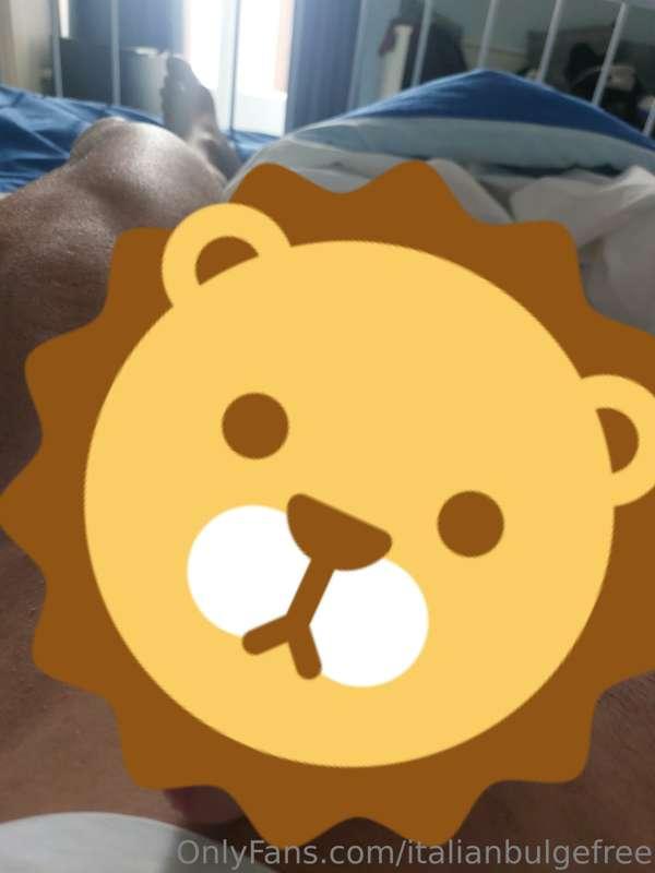 Buon lunedì.. duro.. molto duro 😏💦

Per vedere tutti I miei ..