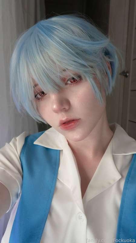How do you like my school uniform, Shinji?
Why are you against me taking it off?

few selfie and a lot pantsu shots 
#evangelion #rei #fyp #underwear #cosplay #schooluniform #cute #stockings #emotionless