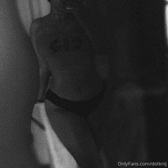 Dziś o 23 widzimy się na live! 😈🔥 Czekam!