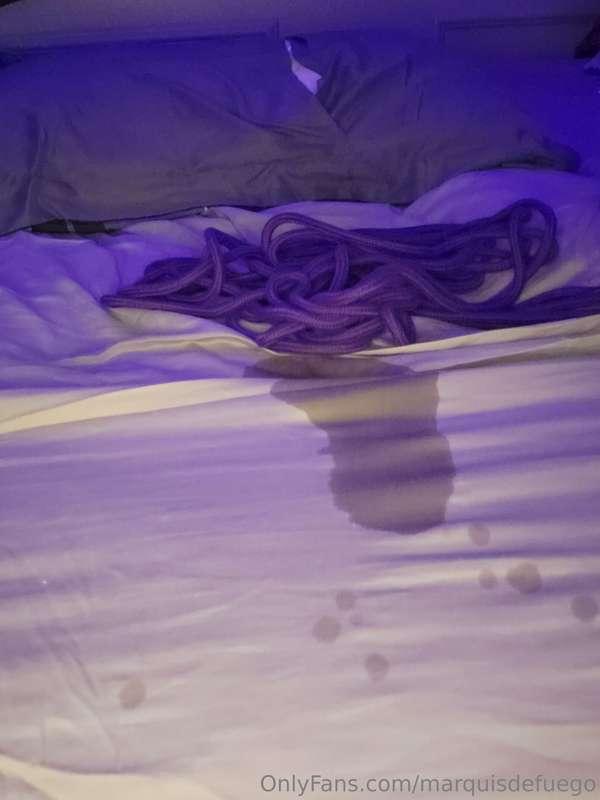 Ropes and squirting in your future~