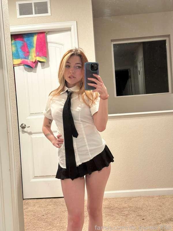 FBI! Open up? 🥺👉🏻👈🏻 💕