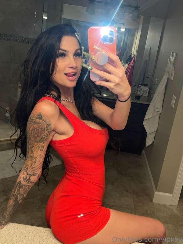 Message me if you want me to gagg on your dick 😇 