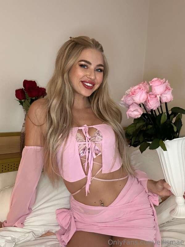 Do I look good in pink?😊