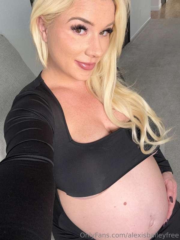 Getting big 🤰🏼 