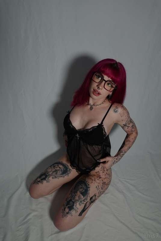 unlock my bad girl side 👅 you know you want to@lems7 