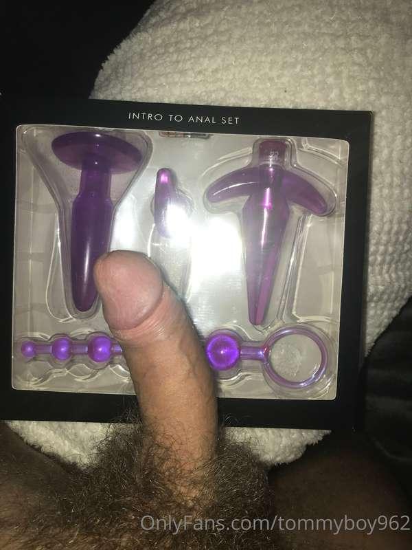 You coming to have some fun? 🥵😈💦