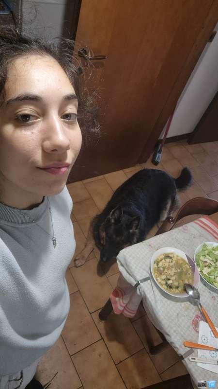 Dopo ieri sto un po male Non so senza motivo la gola forse s..