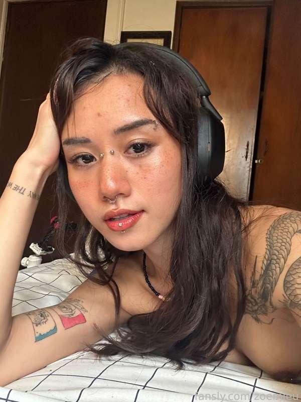 zoemieu image #3
