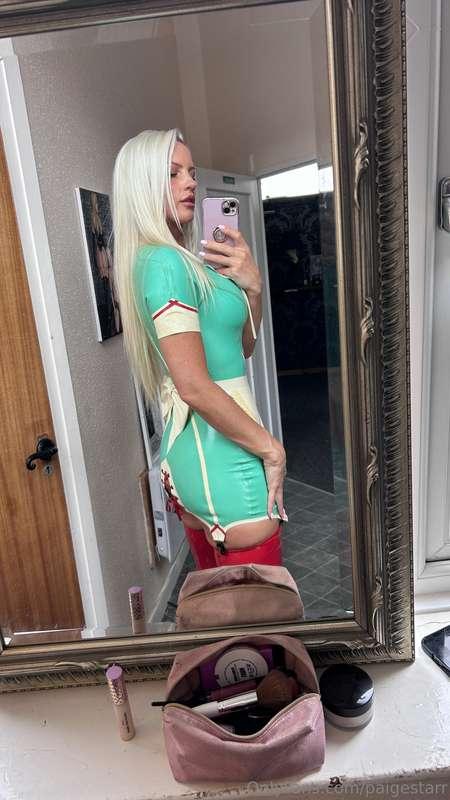 It fits me just perfectly, don't you agree?😉