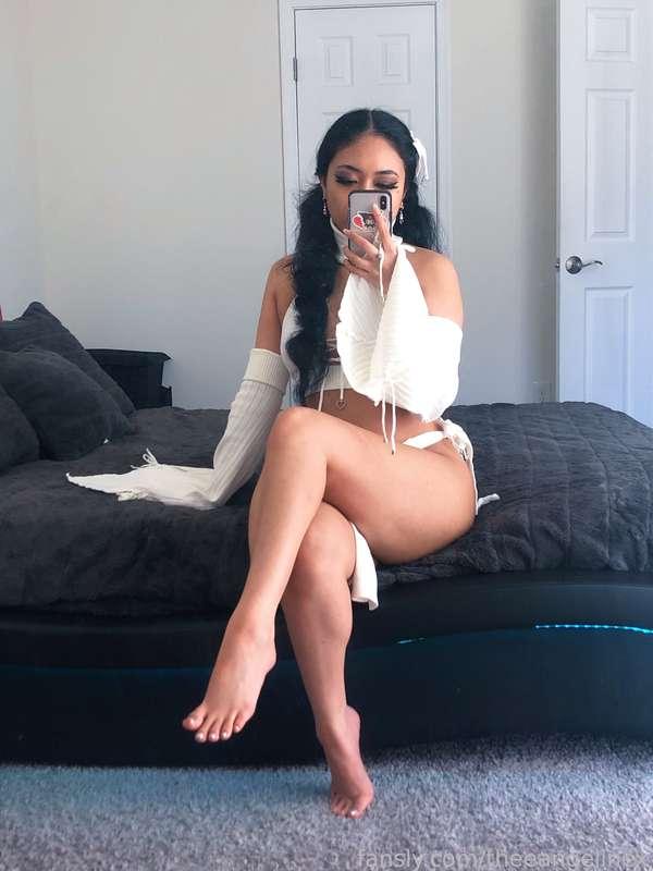 theeangelinex image #5