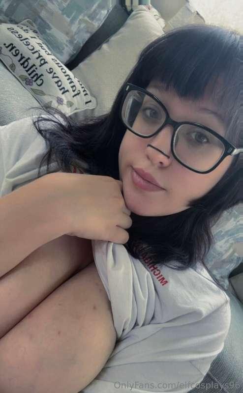 Got some really good news today :) so enjoy me being hot 