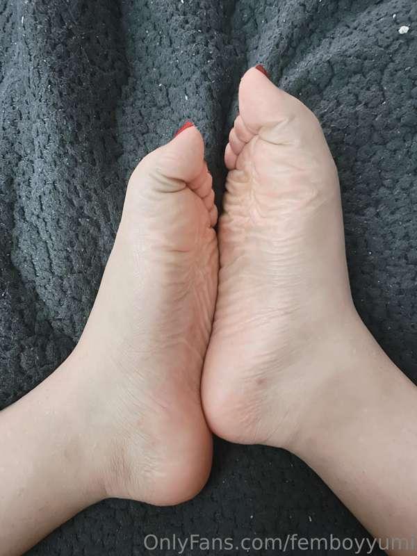 Imagine sliding your tongue on these soft soles, it would ma..