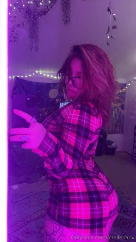 Scroll for a closer l👀k